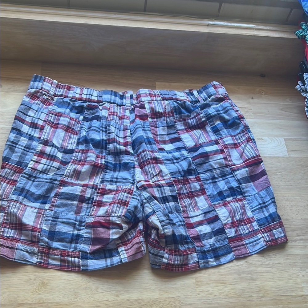 Croft & Barrow Red and Blue Flat Front Shorts - Picture 3 of 4
